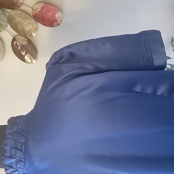 Royal Blue Worthington button-down front short sleeve Blouse - Picture 6 of 6